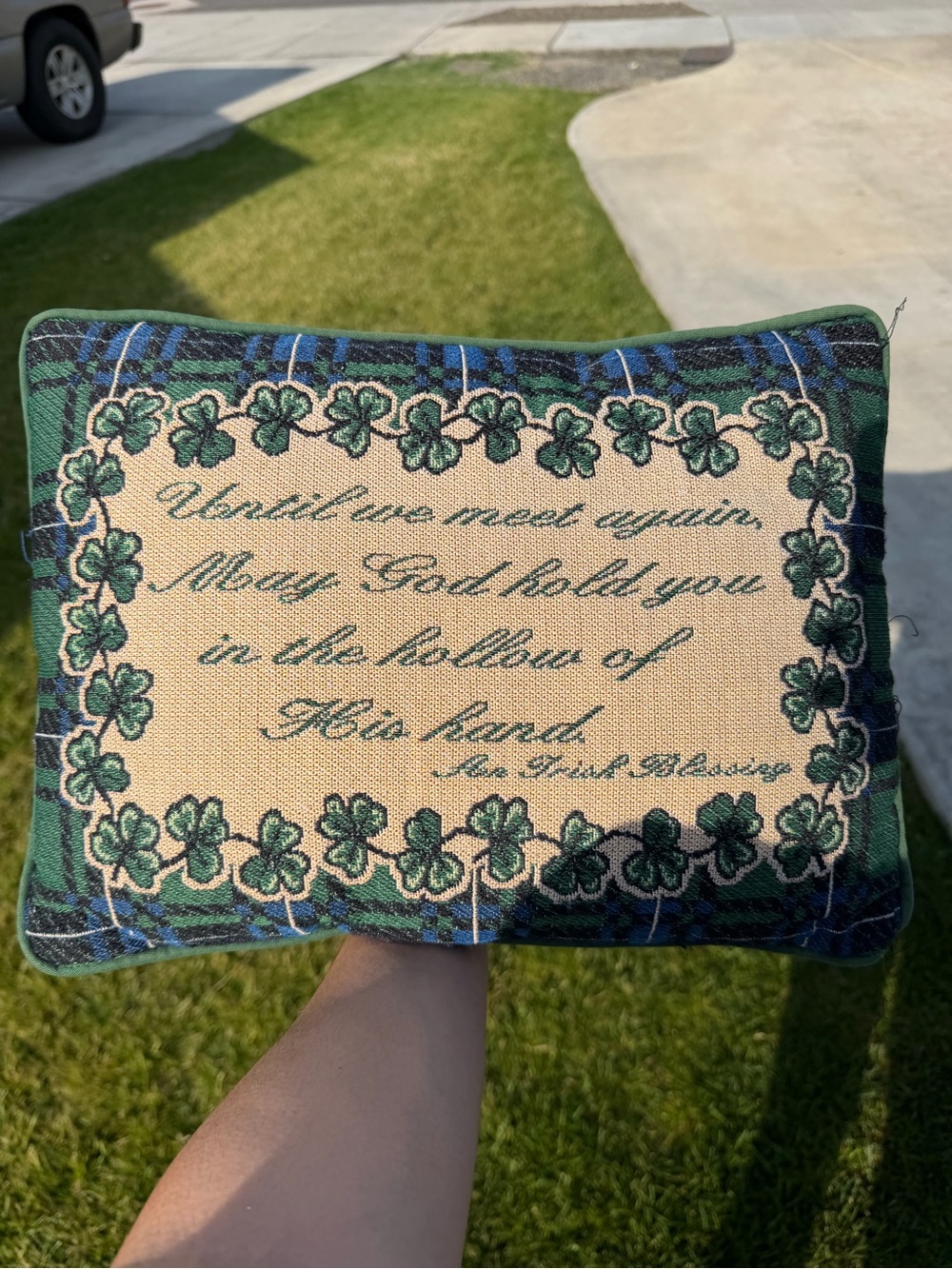 Irish Blessing with clovers throw pillow